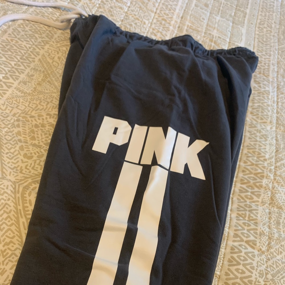 Pink joggers - Picture 3 of 3